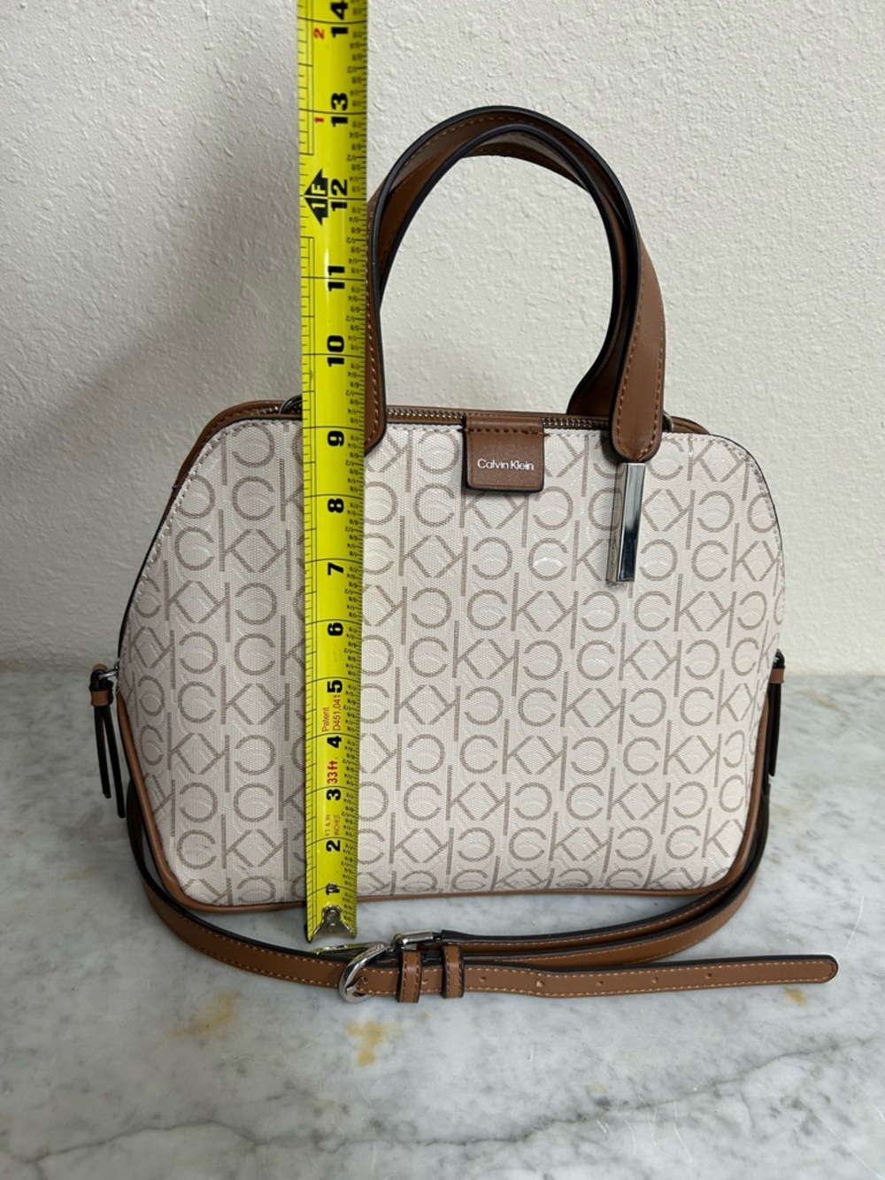 NWOT. CALVIN KLEIN Audrey Cream Satchel with Tan Trim - Picture 3 of 5